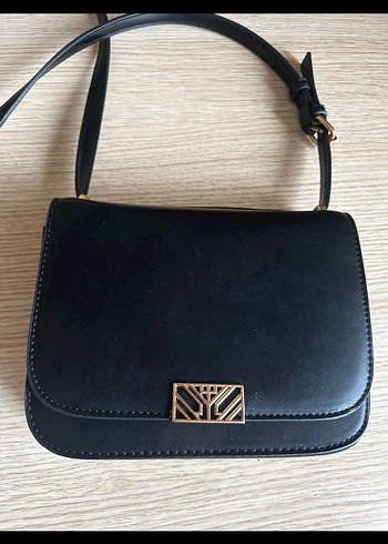 Siyah Deri Kadın Omuz Çantası - Görsel 2