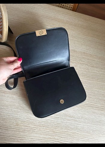 Siyah Deri Kadın Omuz Çantası - Görsel 4