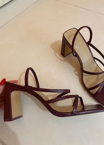 37 Beden Bordo rengi H&M topuklu sandalet