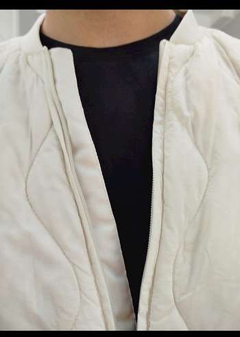 Pull and Bear Beyaz Erkek Bomber Ceket
