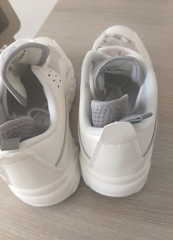 36 Beden beyaz Renk #Ipekyol #36 #Spor #Ayakkabı 
