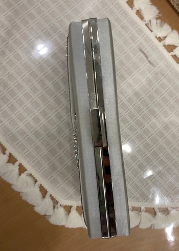 Beden Zincir Detaylı Gri Kadın Abiye Çanta