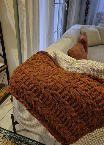 tarçın rengi puffy el örgüsü koltuk şalı - Görsel 2