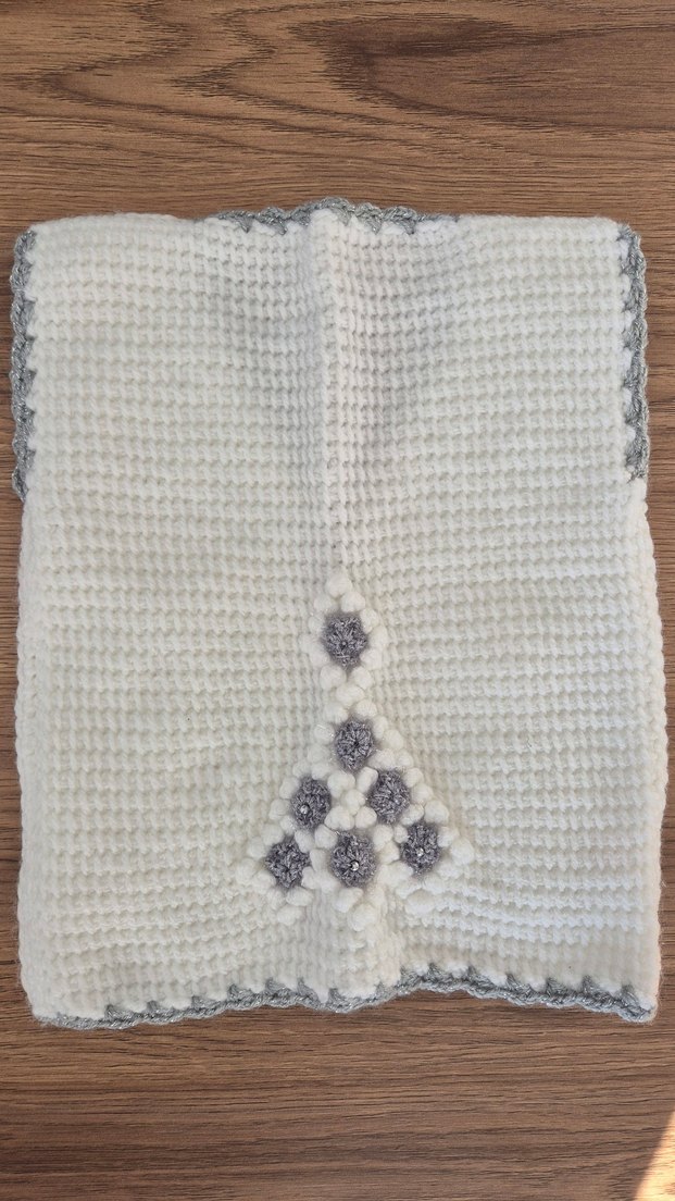 Kız Çocuk Gri-Beyaz Nakışlı Triko Süveter el örgüsü yelek - Görsel 3