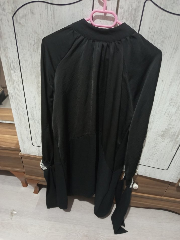 Siyah Uzun Kollu Drapeli Gotik Bluz ve Pantolon. Abiye. - Görsel 2