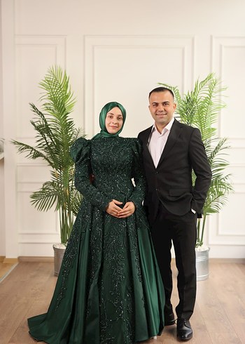 Setre Zumrut Yesili Tasli Uzun Abiye Elbise