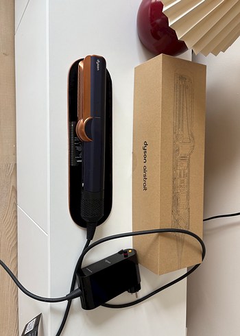 Dyson Dyson Airstrait