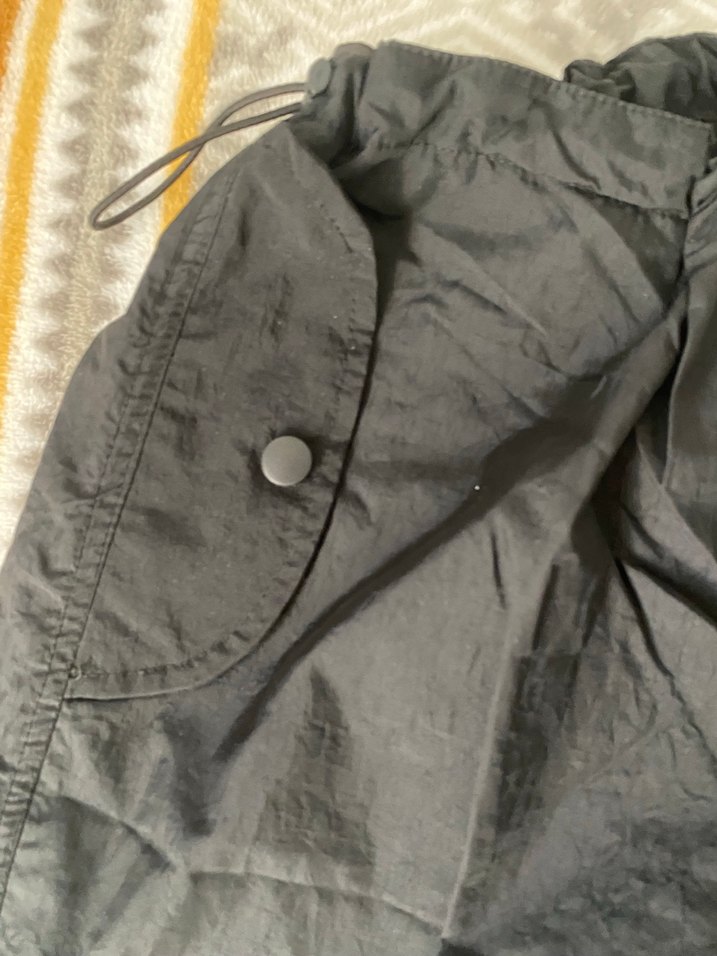 Siyah Paraşüt Pantolon - Görsel 2