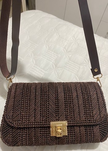 Kahverengi Örgü Detaylı Tokalı Kadın Çanta - Görsel 4