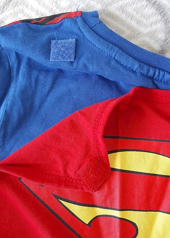 7 Yaş Beden Erkek Çocuk Superman Baskılı Uzun Kollu Tişört