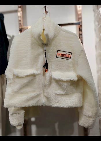 Beyaz Mini Peluş Kadın Ceket