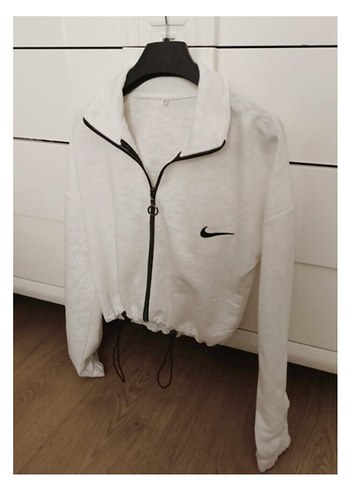 Nıke Fermuarlı yaka mini üst crop sweatshirt