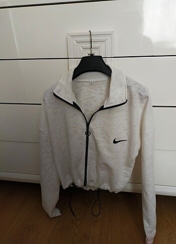 Nike mini üst crop /sweatshirt
