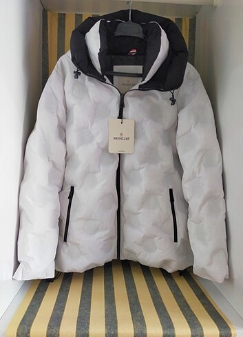 m Beden Moncler 3M yalıtımlı bayan şişme mont