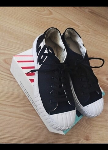 37 Beden siyah Renk Polaris keten spor ayakkabı sneaker