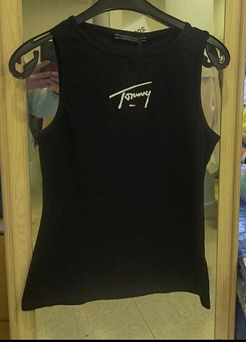 Tommy hilfiger siyah kolsuz body atlet/t-shirt