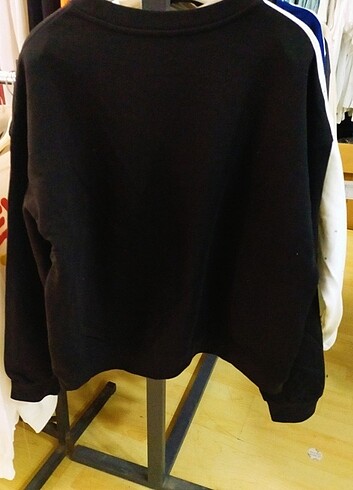 m Beden siyah Renk Miu pırlanta taşlı oversize sweatshirt