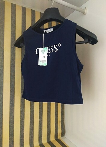 Guess mini üst crop t-shirt 