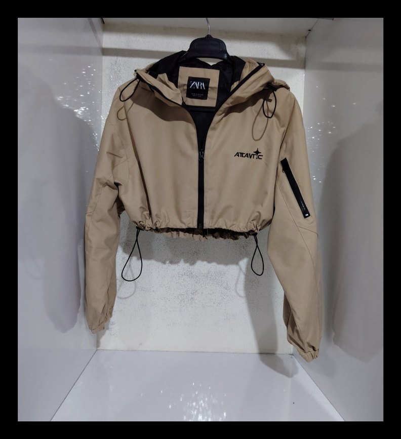 Zara Kapüşonlu Bej Kısa mini üst crop Ceket yağmurluk - Görsel 3