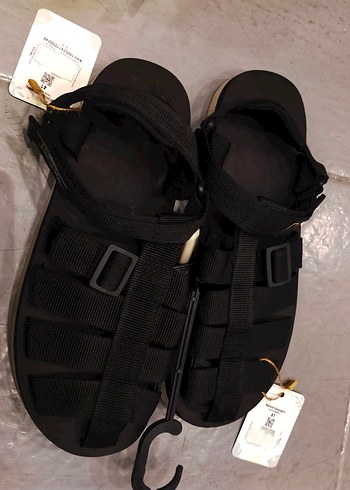 National Geographic Siyah Anaka kafes model cırt cırtlı Sandalet - Görsel 4