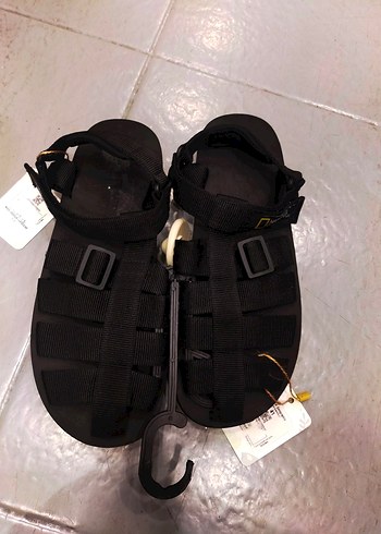 National Geographic Siyah Anaka kafes model cırt cırtlı Sandalet - Görsel 5