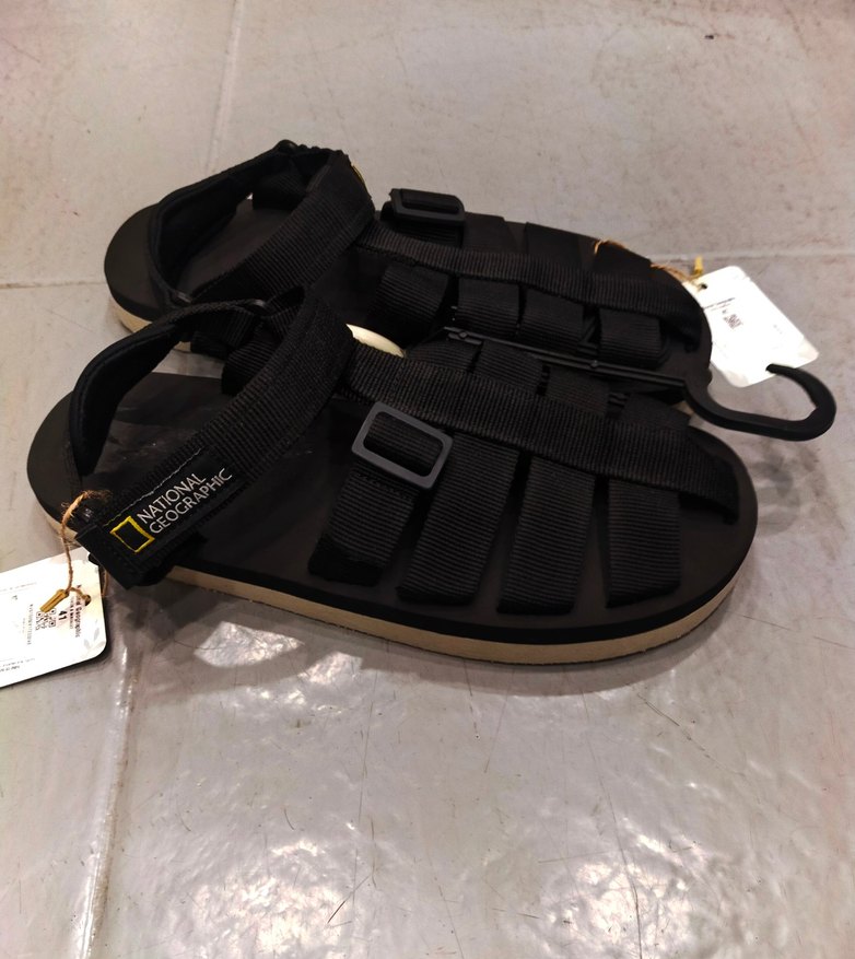 National Geographic Siyah Anaka kafes model cırt cırtlı Sandalet - Görsel 2