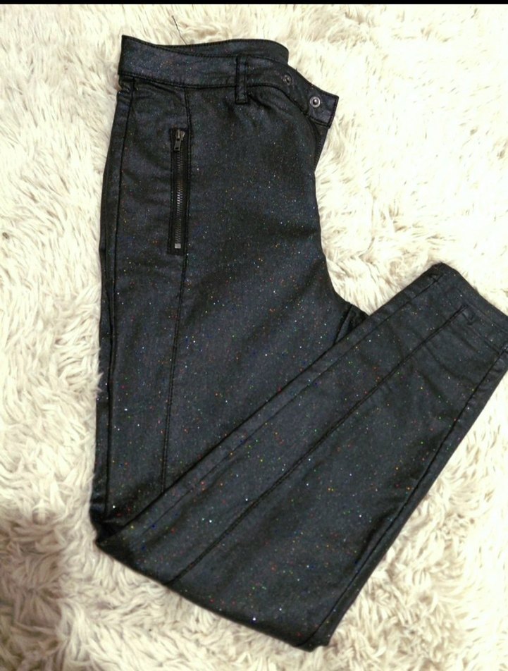 C&A dan yessica siyah simli suni deri Pantolon - Görsel 4