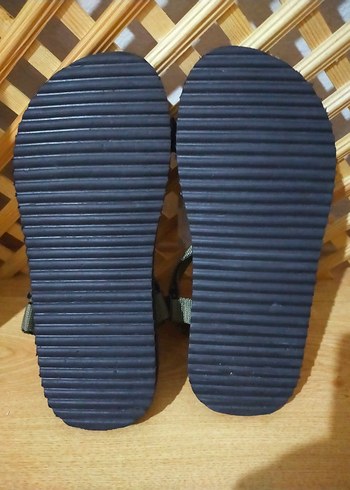 National Geographic cırt cırtlı haki unisex sandalet - Görsel 10