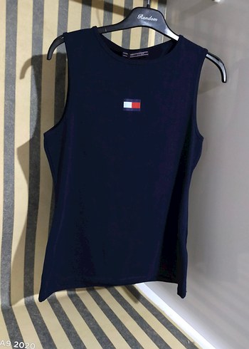xl Beden Tommy Hilfiger kolsuz T-shirt/ Atlet
