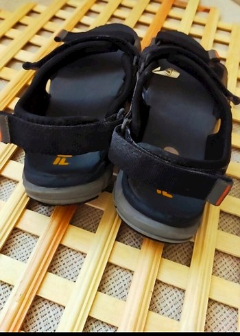 Erkek Çocuk Siyah FILA Spor Sandalet - Görsel 14