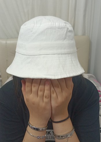 Beyaz Pamuklu Kadın Bucket Şapka