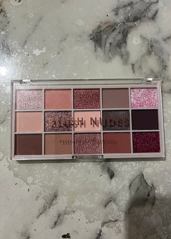 Beden MUA Blush Nudes Far Paleti