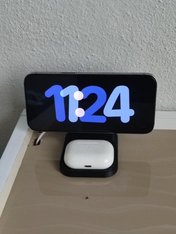 iPhone magsafe şarj ve airpods Standı - Görsel 5