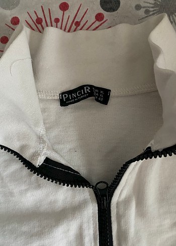 Beyaz fermuarlı sweatshirt - Görsel 3