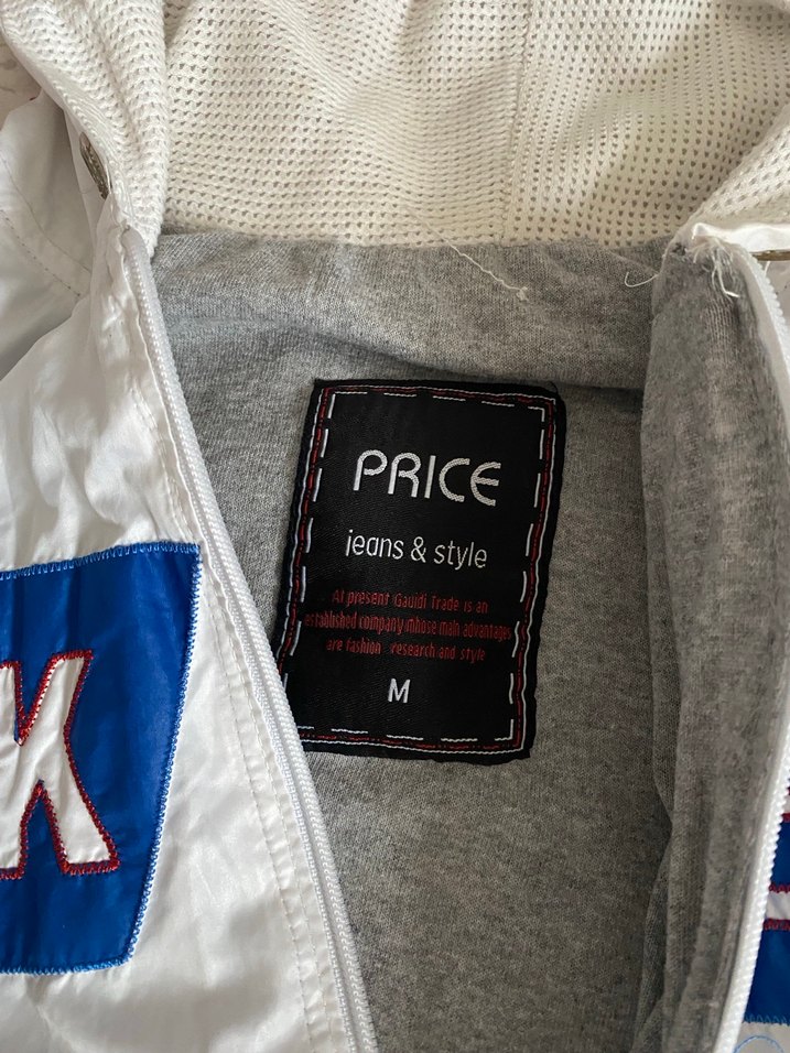 Beyaz yağmurluk - Görsel 2