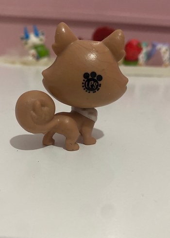 Sevimli Açık Bej Köpek LPS orijinal Miniş