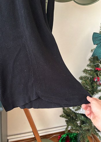 Siyah V Yaka Mini Triko Elbise - Görsel 3