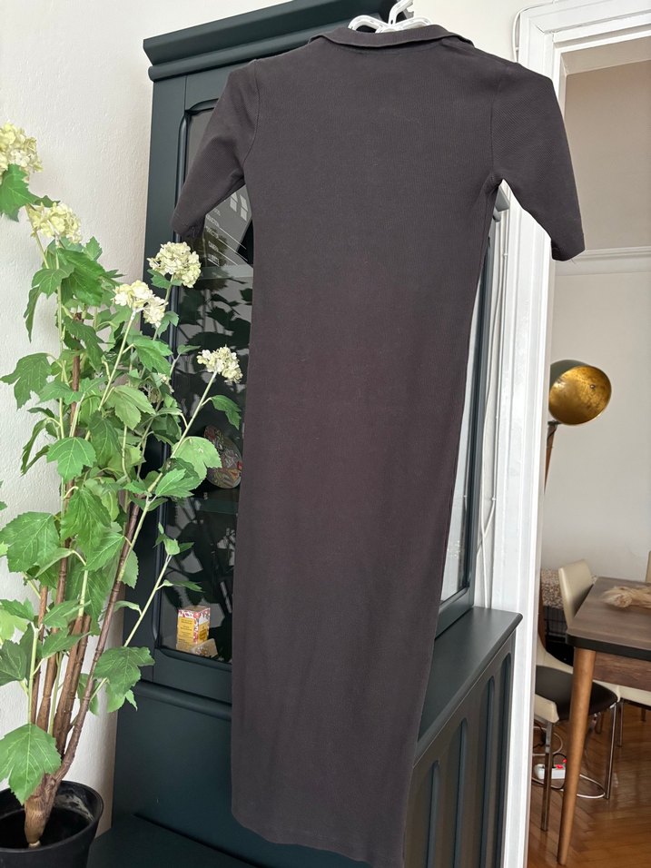 Gri Kısa Kollu Polo Yaka Casual Elbise - Görsel 2