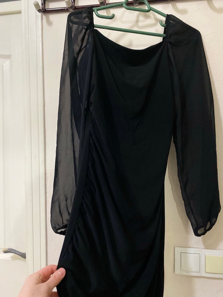 Drapeli Siyah Midi V Yaka Gotik Elbise - Görsel 3