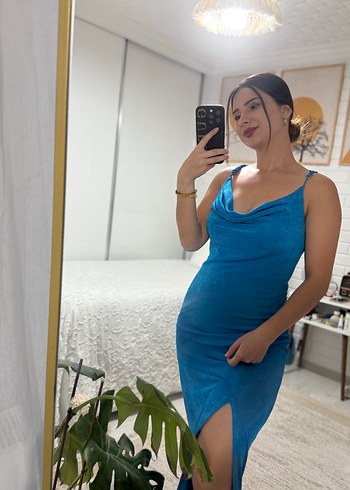 Parlak Mavi Drape V Yaka Midi Elbise