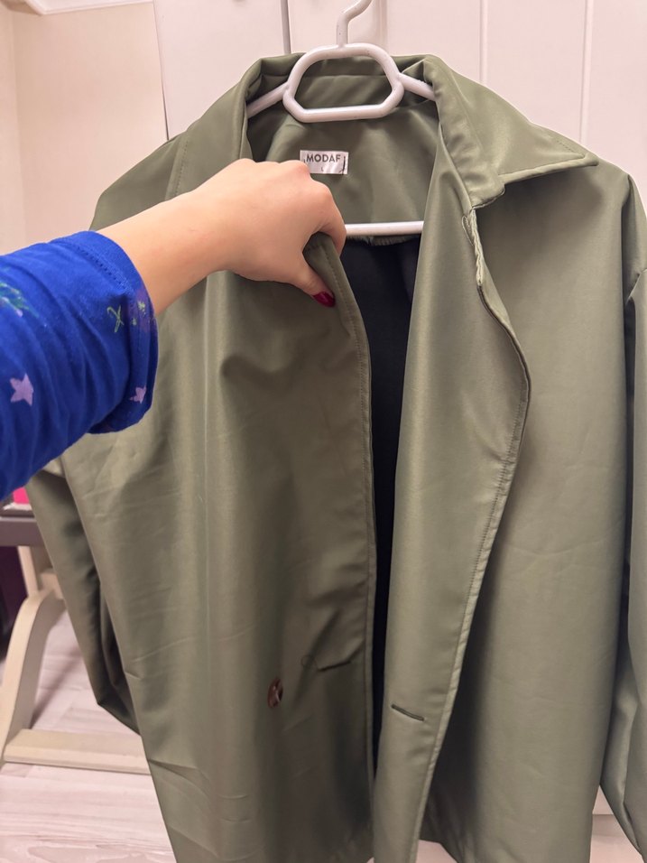 Erkek Yeşil Midi Yağmurluk - Görsel 3