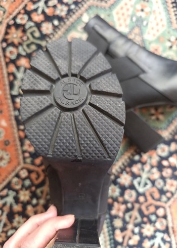 39 Beden siyah Renk Siyah Deri Tokalı Blok Topuklu Kadın Bot