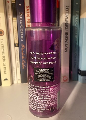 Victoria's Secret Berry Santal Kadın Parfümü - Görsel 2