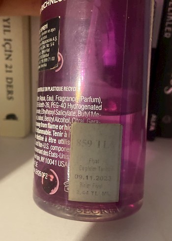 Victoria's Secret Berry Santal Kadın Parfümü - Görsel 4