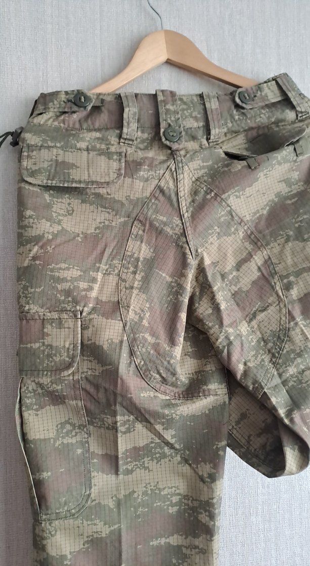 Kamuflaj Desenli Erkek Pantolon
hiç giyilmedi - Görsel 3