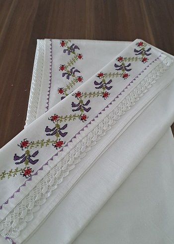 Nakışlı Beyaz bavul sandık Örtüsü - Görsel 2