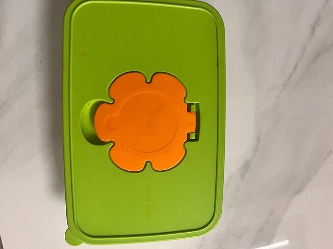 Tupperware ıslak mendil kutusu