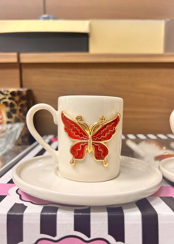 Kelebek Detaylı Beyaz Fincan altılı