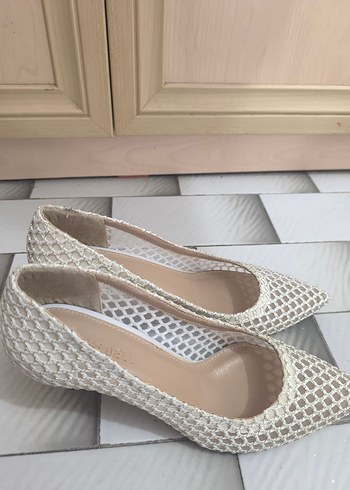 Dantel Detaylı Beyaz Stiletto Gelin Ayakkabısı - Görsel 2