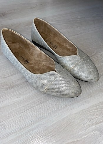 Gri Modern Klasik Kadın Dolgu Topuklu Babet - Görsel 2